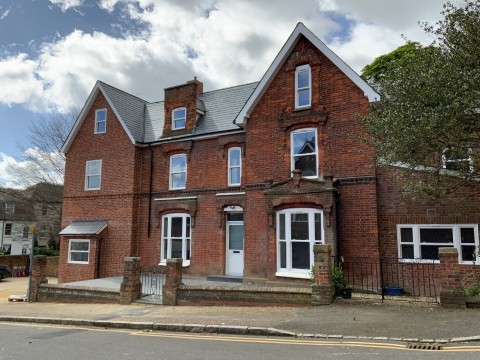 View Full Details for Stuart Road, High Wycombe, HP13
