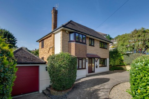 View Full Details for White Close, High Wycombe, HP13